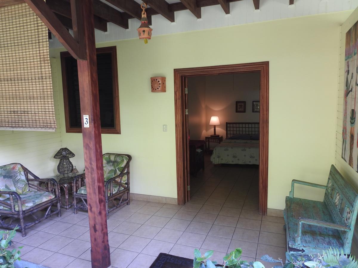 Playa Negra Guesthouse Cahuita Ngoại thất bức ảnh