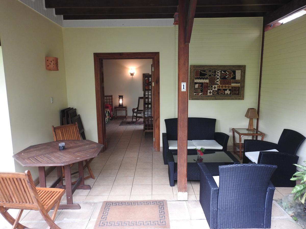 Playa Negra Guesthouse Cahuita Ngoại thất bức ảnh