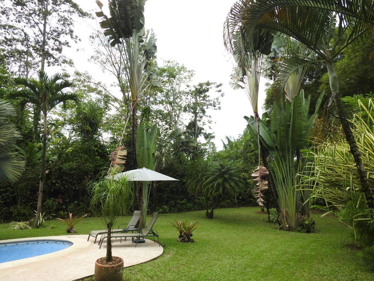 Playa Negra Guesthouse Cahuita Ngoại thất bức ảnh