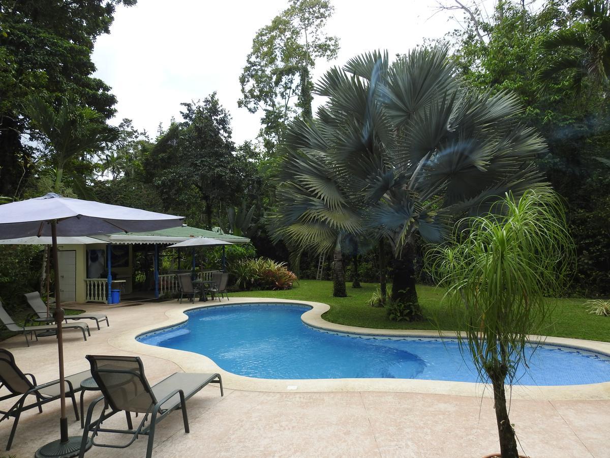 Playa Negra Guesthouse Cahuita Ngoại thất bức ảnh