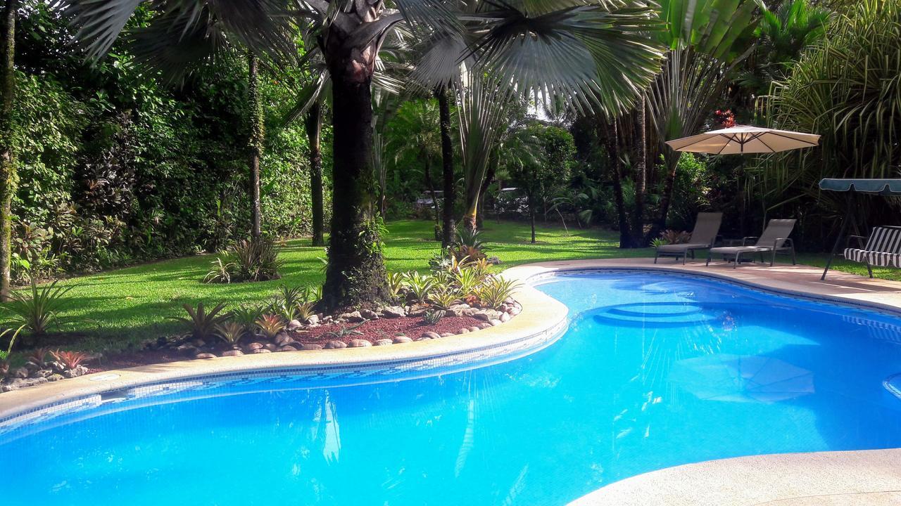 Playa Negra Guesthouse Cahuita Ngoại thất bức ảnh